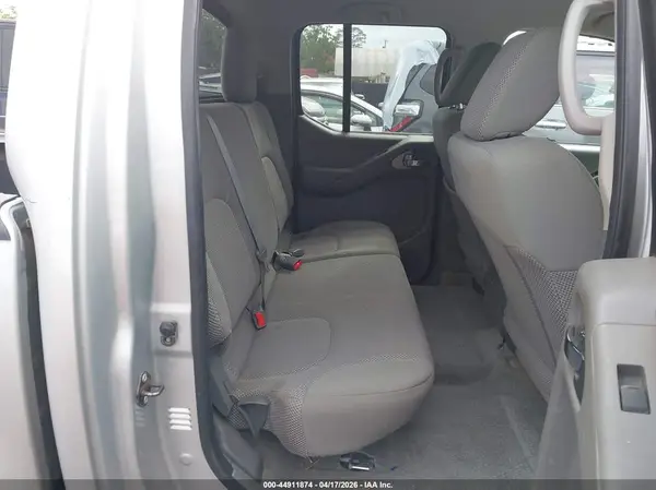 1N6AD0EVXGN739707 2016 NISSAN NAVARA (FRONTIER) - Image 8