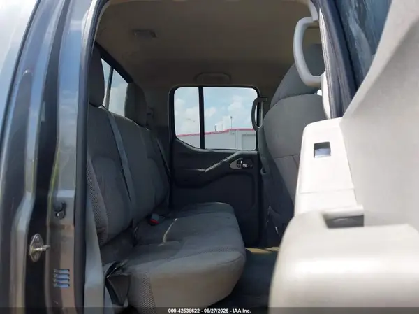 1N6AD0EVXGN796733 2016 NISSAN NAVARA (FRONTIER) - Image 8