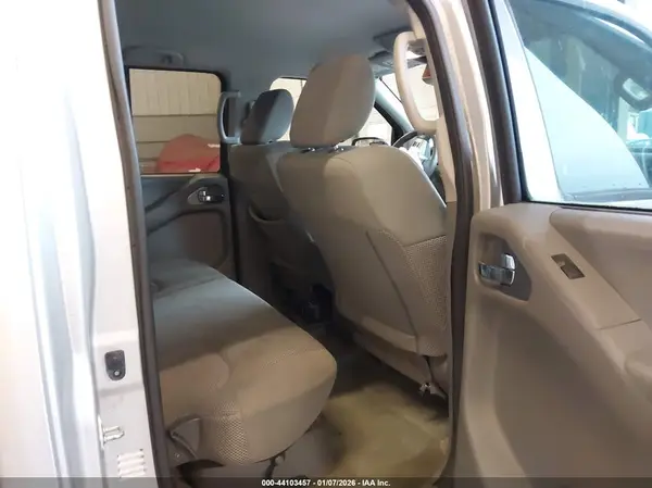 1N6AD0EVXHN740941 2017 NISSAN NAVARA (FRONTIER) - Image 8