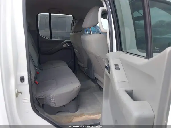 1N6AD0FR2GN789678 2016 NISSAN NAVARA (FRONTIER) - Image 8