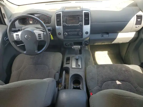 1N6AD0FV3GN796572 2016 NISSAN NAVARA (FRONTIER) - Image 8