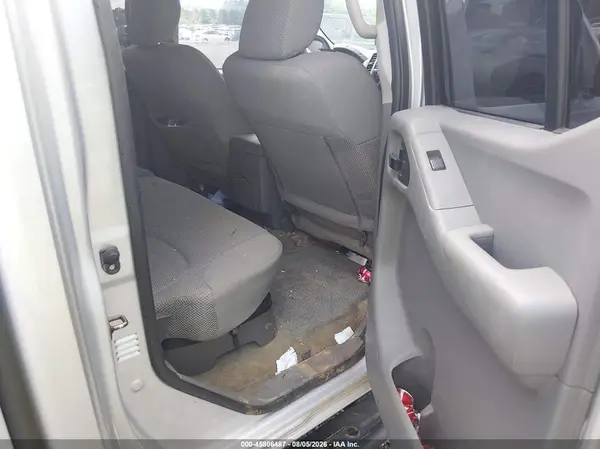 1N6AD0FV4GN711061 2016 NISSAN NAVARA (FRONTIER) - Image 8