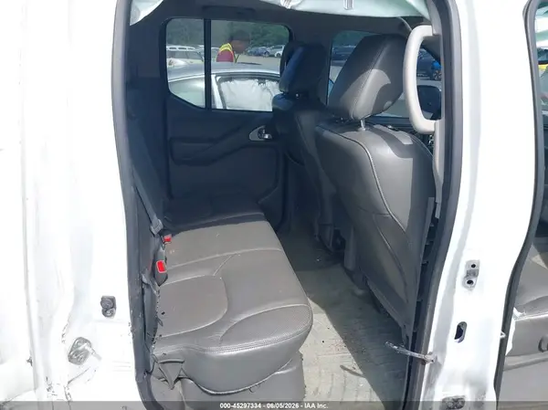 1N6AD0FV4GN798380 2016 NISSAN NAVARA (FRONTIER) - Image 8