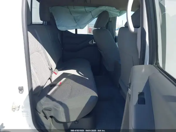 1N6AD0FV6JN739239 2018 NISSAN NAVARA (FRONTIER) - Image 8