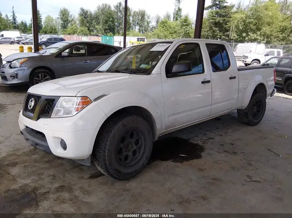 1N6AD0FV7HN725327 2017 NISSAN NAVARA (FRONTIER) - Image 2