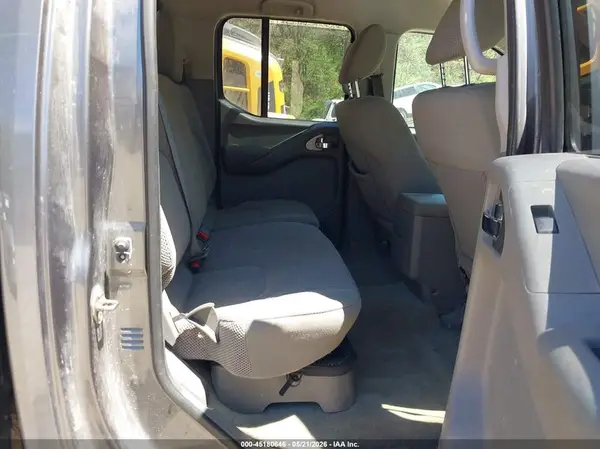 1N6AD0FV8HN736403 2017 NISSAN NAVARA (FRONTIER) - Image 8