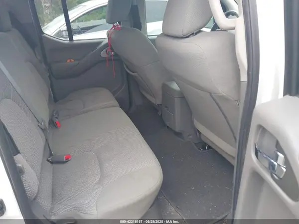 1N6ADOER3KN781776 2016 NISSAN NAVARA (FRONTIER) - Image 8