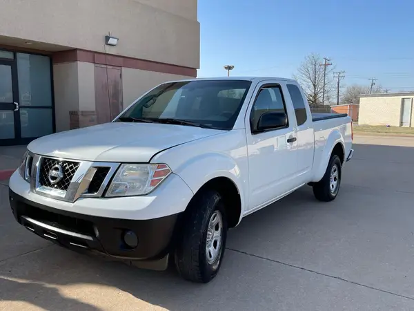 1N6BD0CT0HN704228 2017 NISSAN NAVARA (FRONTIER) - Image 2