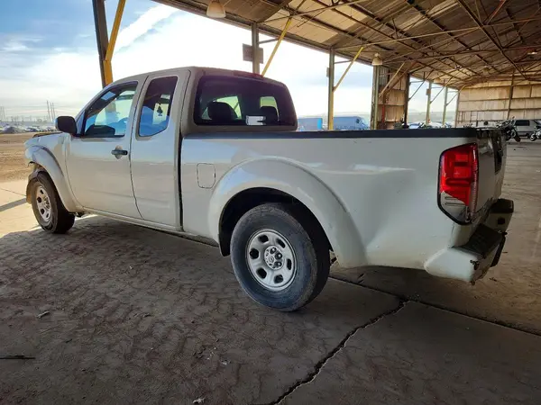 1N6BD0CT0HN752862 2017 NISSAN NAVARA (FRONTIER) - Image 2