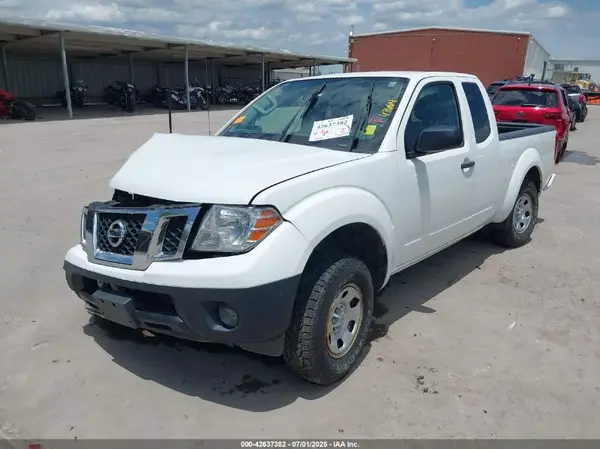 1N6BD0CT0JN769621 2018 NISSAN NAVARA (FRONTIER) - Image 2