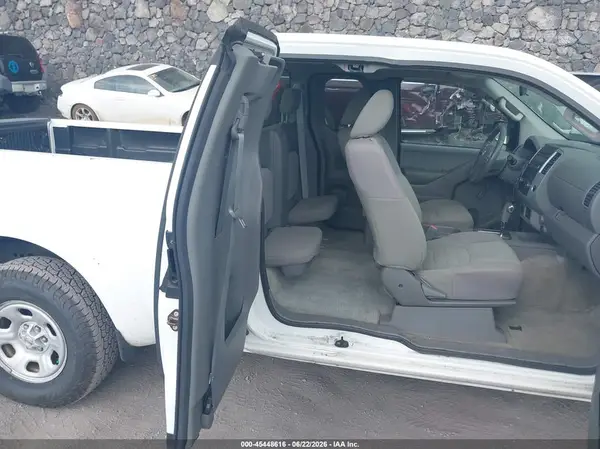 1N6BD0CT1GN744168 2016 NISSAN NAVARA (FRONTIER) - Image 8