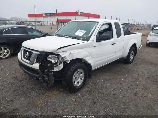 1N6BD0CT1KN742008 2019 NISSAN NAVARA (FRONTIER) - Image 2