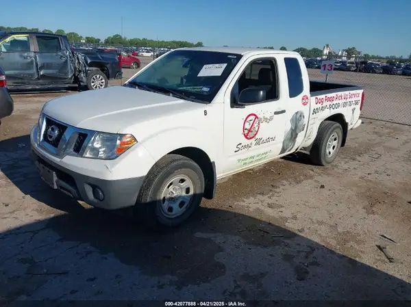 1N6BD0CT2JN758605 2018 NISSAN NAVARA (FRONTIER) - Image 2