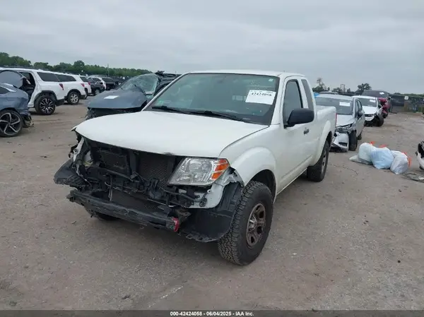 1N6BD0CT3GN718817 2016 NISSAN NAVARA (FRONTIER) - Image 2
