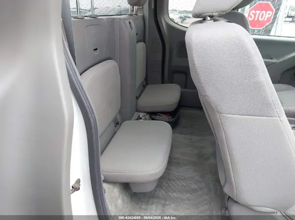 1N6BD0CT3GN718817 2016 NISSAN NAVARA (FRONTIER) - Image 8