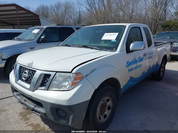 1N6BD0CT3HN743265 2017 NISSAN NAVARA (FRONTIER) - Image 2