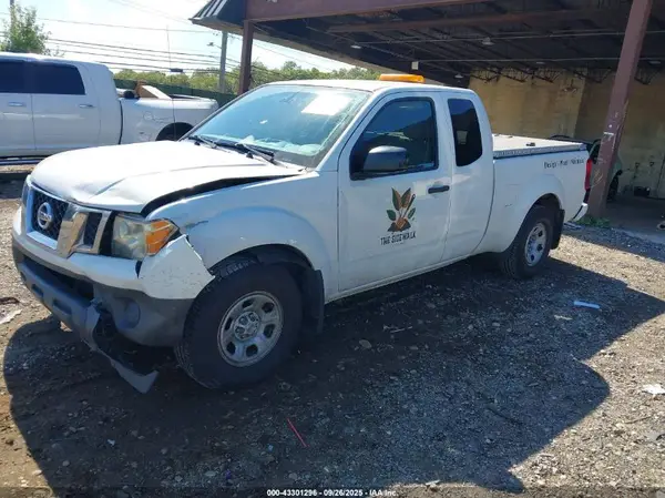 1N6BD0CT3HN756694 2017 NISSAN NAVARA (FRONTIER) - Image 2