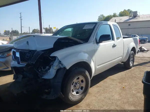 1N6BD0CT4GN722813 2016 NISSAN NAVARA (FRONTIER) - Image 2