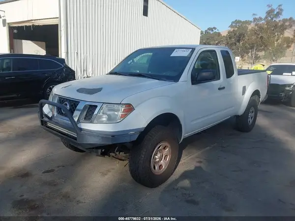 1N6BD0CT4GN734783 2016 NISSAN NAVARA (FRONTIER) - Image 2