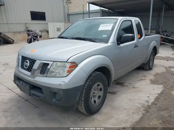 1N6BD0CT4GN748716 2016 NISSAN NAVARA (FRONTIER) - Image 2
