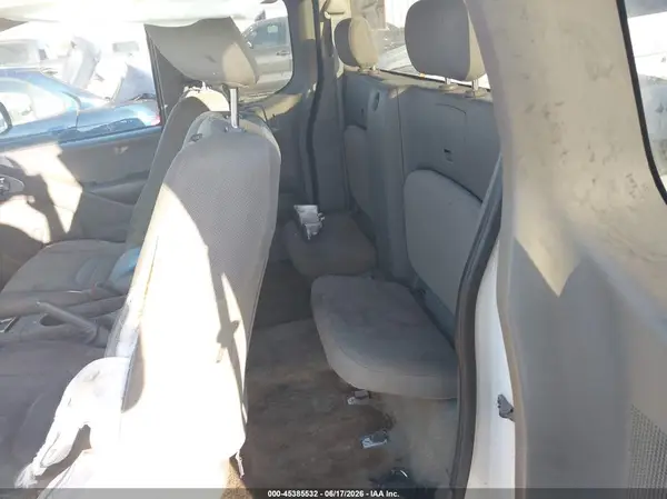 1N6BD0CT4GN779206 2016 NISSAN NAVARA (FRONTIER) - Image 8