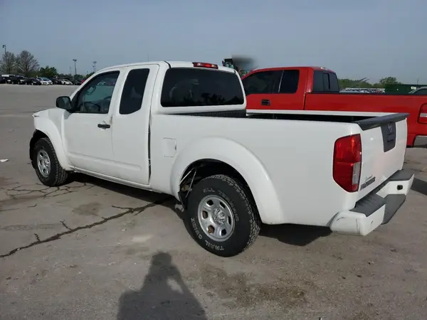1N6BD0CT4HN710713 2017 NISSAN NAVARA (FRONTIER) - Image 2