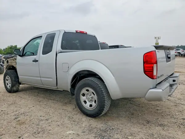 1N6BD0CT4HN740925 2017 NISSAN NAVARA (FRONTIER) - Image 2