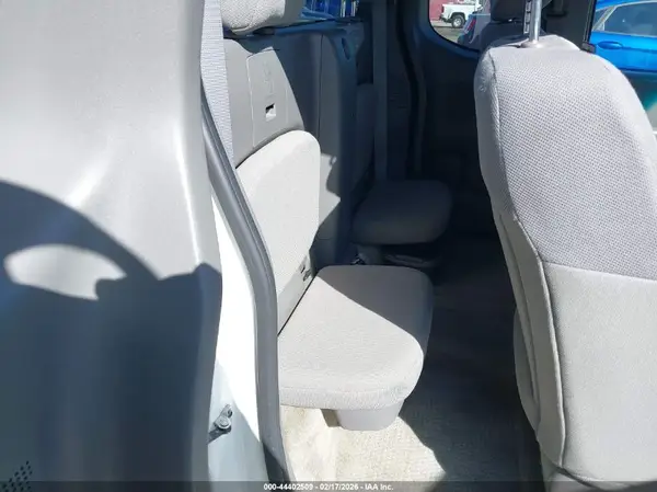 1N6BD0CT4HN765792 2017 NISSAN NAVARA (FRONTIER) - Image 8