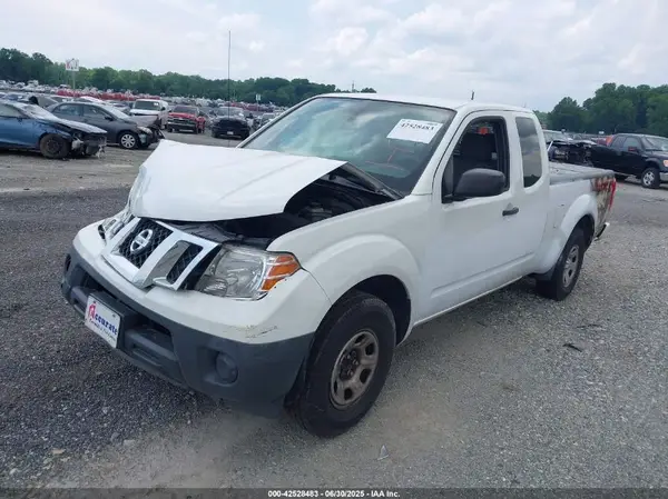 1N6BD0CT5KN760110 2019 NISSAN NAVARA (FRONTIER) - Image 2