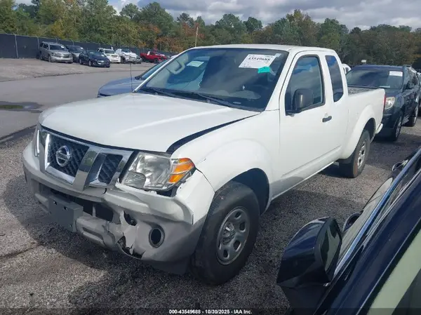 1N6BD0CT6HN760108 2017 NISSAN NAVARA (FRONTIER) - Image 2