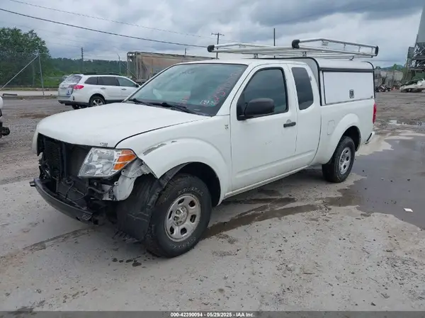 1N6BD0CT7HN727005 2017 NISSAN NAVARA (FRONTIER) - Image 2