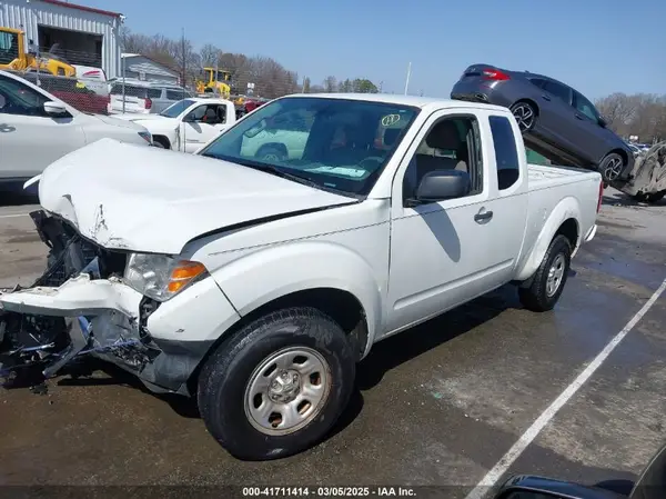 1N6BD0CT8HN719558 2017 NISSAN NAVARA (FRONTIER) - Image 2