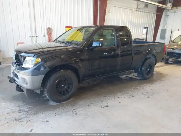 1N6BD0CT8HN738000 2017 NISSAN NAVARA (FRONTIER) - Image 2
