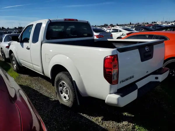 1N6BD0CT8HN764810 2017 NISSAN NAVARA (FRONTIER) - Image 2
