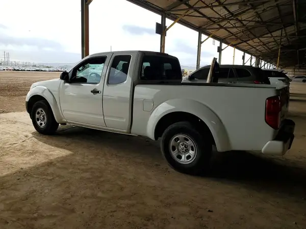 1N6BD0CT9HN712098 2017 NISSAN NAVARA (FRONTIER) - Image 2