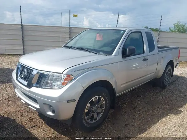 1N6BD0CT9JN747505 2018 NISSAN NAVARA (FRONTIER) - Image 2