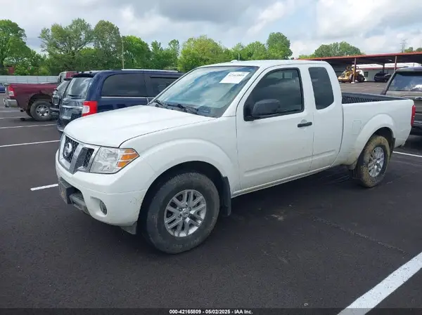 1N6BD0CTXHN735082 2017 NISSAN NAVARA (FRONTIER) - Image 2