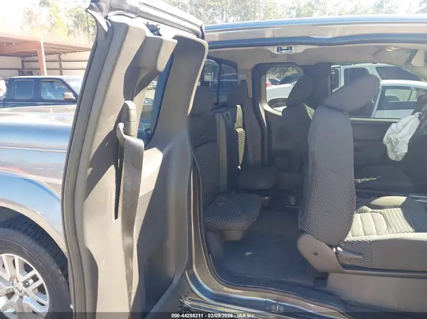1N6DD0CU1HN776833 2017 NISSAN NAVARA (FRONTIER) - Image 8