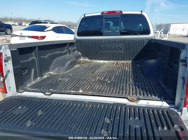 1N6DD0CU3KN873734 2019 NISSAN NAVARA (FRONTIER) - Image 8