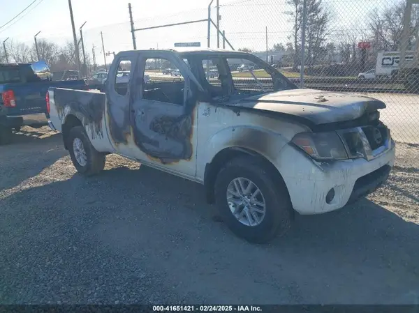 1N6DD0CW8HN725525 2017 NISSAN NAVARA (FRONTIER) - Image 1