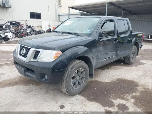 1N6DD0ER0KN736937 2019 NISSAN NAVARA (FRONTIER) - Image 2