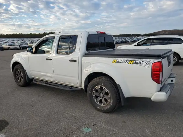 1N6DD0ER1JN729736 2018 NISSAN NAVARA (FRONTIER) - Image 2