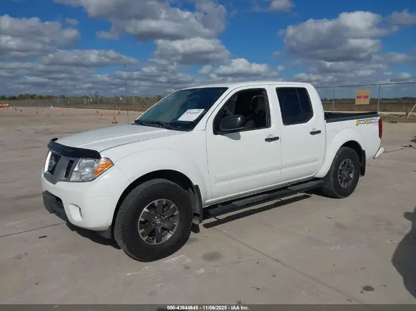 1N6DD0ER1KN762219 2019 NISSAN NAVARA (FRONTIER) - Image 2