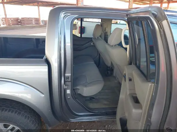 1N6DD0ER2HN766126 2017 NISSAN NAVARA (FRONTIER) - Image 8