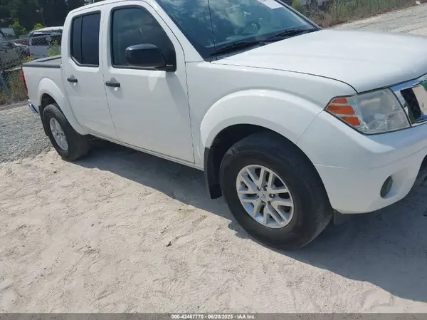 1N6DD0ER2JN716476 2018 NISSAN NAVARA (FRONTIER) - Image 1