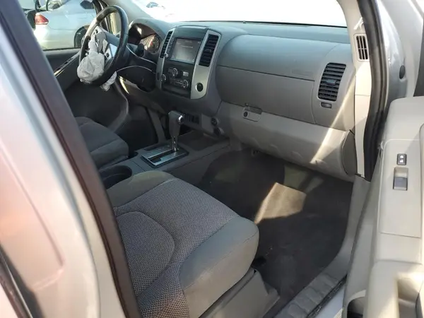 1N6DD0ER5KN788693 2019 NISSAN NAVARA (FRONTIER) - Image 8