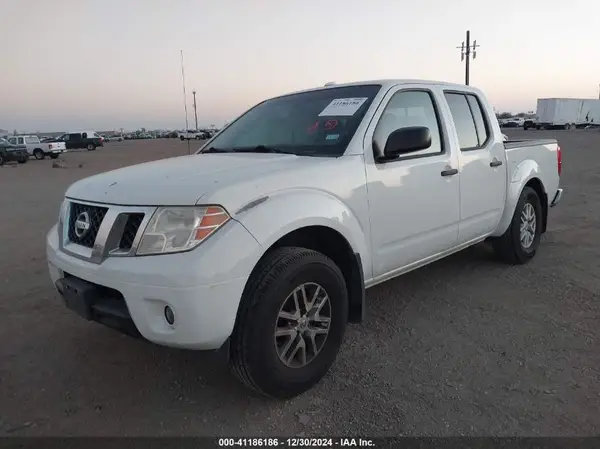1N6DD0ER8JN755346 2018 NISSAN NAVARA (FRONTIER) - Image 2