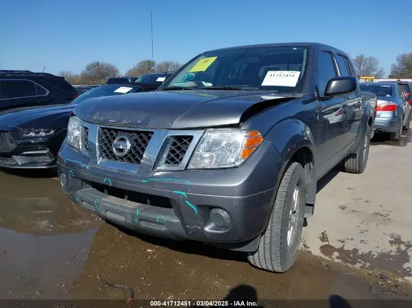 1N6DD0ER9KN875044 2019 NISSAN NAVARA (FRONTIER) - Image 2