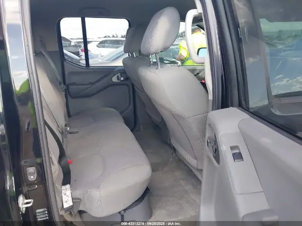 1N6DD0ERXHN768559 2017 NISSAN NAVARA (FRONTIER) - Image 8