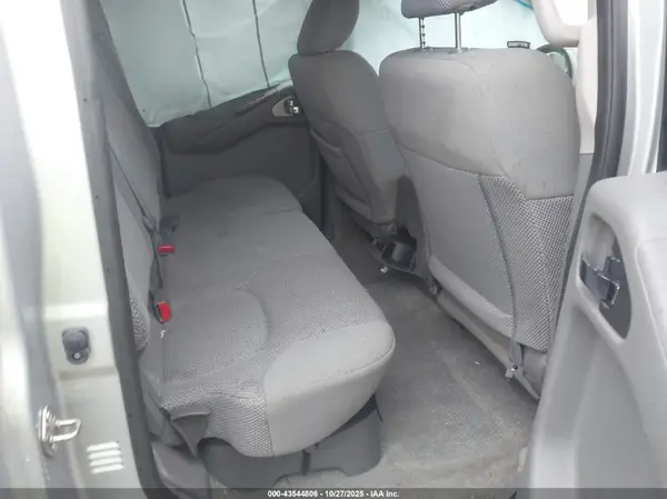 1N6DD0EV0HN757566 2017 NISSAN NAVARA (FRONTIER) - Image 8